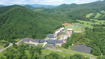 5n6S8BNcx79uOBLujEZr.jpg?w=940&h=940