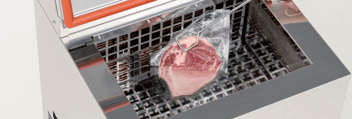 液体冷凍の様子