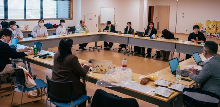牛ホホ肉の赤ワイン煮込みから郷土のリンゴ菓子まで。銀座「レ・コパン ドゥ ドミニク・ブシェ」で秋のブルゴーニュを味わう