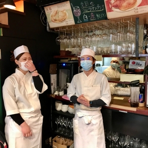 5sP1eVy2lTkSdfJ4LBFd.jpeg?w=940&h=940