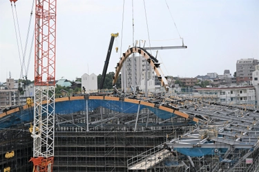 【名城大学】開学100周年記念アリーナの大屋根工事が進行中