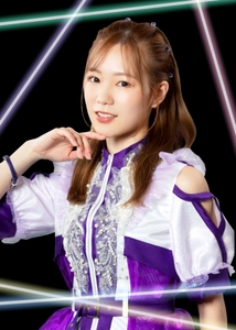 高任芹奈（Serina Takato）