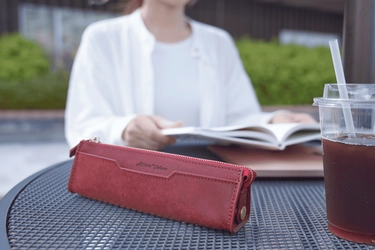 ＜Makuakeにて公開後からわずか1時間で目標達成＞ “育てる革”プエブロレザーを纏った至高のペンケース　 Alista Volareの新作「アヴィオ・プエブロ」が Makuakeにて先行販売を開始