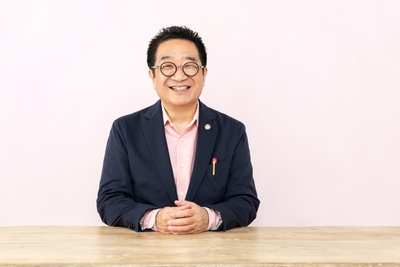 64ESyqdS90l7ZUIi6q9O.jpg?w=940&h=940