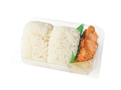 「瀬戸内の花藻塩」使用 手作り塩むすび から揚セット (塩むすび2コ) 260円(税込280円)