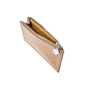 6Br7rF76lAcki7LIq3eu.jpg?w=940&h=940