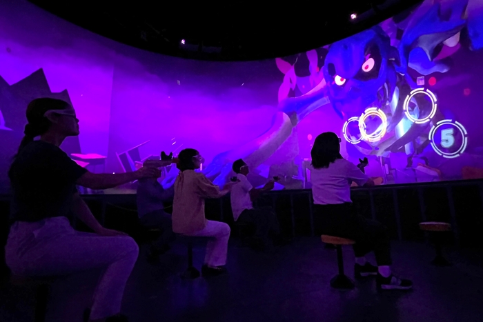 全員で協力してラスボス「ガシャドクロ」をやっつけよう!