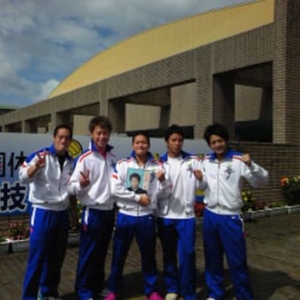 6FL0mjVedAAFcSOgUHjX.jpeg?w=940&h=940