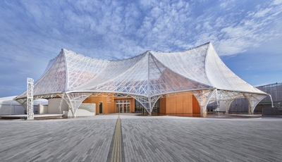 大阪ヘルスケアパビリオンの外観   提供：（公社）大阪パビリオン