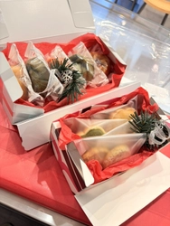 パティスリー洛甘舎はクリスマスギフトのラッピングを無料で提供します