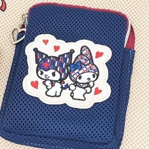 マイメロとクロミのPCケース