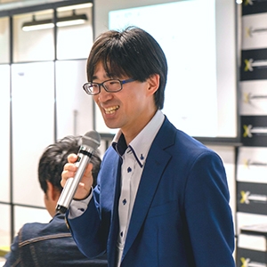 6T3bXr4ulNdAp0CVIQ0d.jpg?w=940&h=940