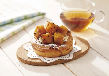 【近畿圏ライフ】お客様の声で決まりました！インストアベーカリー“小麦の郷”から「ごろごろ大学いもデニッシュ」を新発売