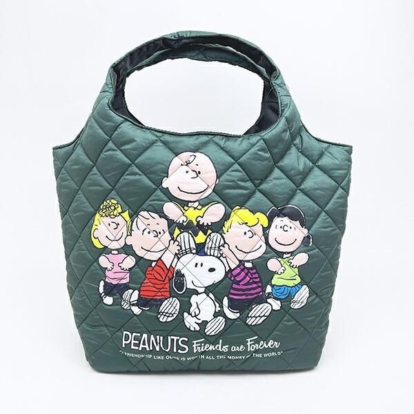 スヌーピーの派手なデザインが印象的なトートバッグ！ヒョウ柄やフェイスデザインなど、ユニークで楽しい大容量のトート集です