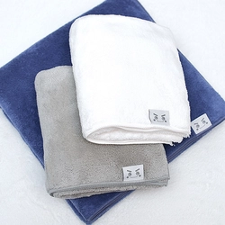 掃除用品でおなじみの【激落ちくん】が マイクロファイバーのふわふわ高吸水タオルを Amazon.co.jp限定で発売！