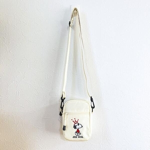 ジョー・クールのショルダーバッグ