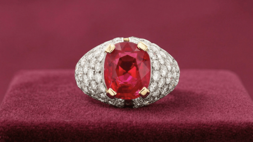 サザビーズ・パリで予想の3倍落札 「おもいお」ではブランドジュエリー査定体制を強化