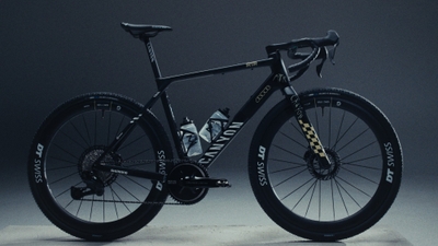 6lqX50Q6kaIJw3KmDuKV.jpg?w=940&h=940