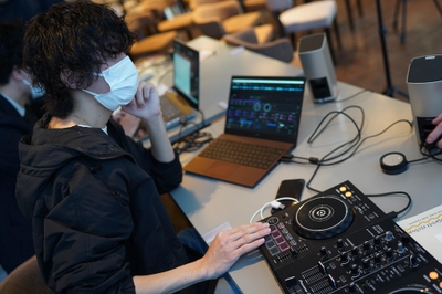 6oRwks1WZgrNDDEj6rse.jpg?w=940&h=940