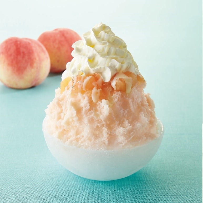 【天然水の削り氷 桃と信州高原みるく】1,320円