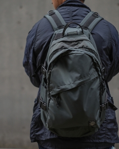 6surfUK8VxTBz2LNr515.jpeg?w=940&h=940