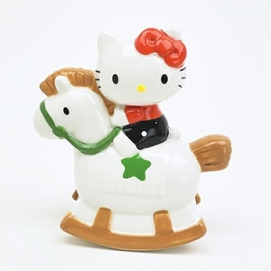 ハローキティの貯金箱