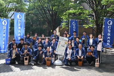 70suIAHuZlXb86GNr7Z4.jpg?w=940&h=940