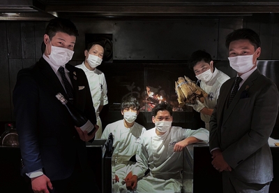 77bBhKanwv1dd5JSooFx.jpg?w=940&h=940