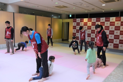 77oKjypMz4fDU88v9vKl.jpg?w=940&h=940