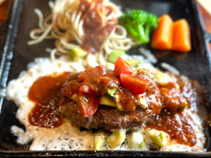 アボカド＆トマトはんばぁーぐ