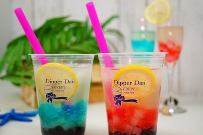 「タピオカスプラッシュ」 右）「ラグーンパイン」 左）「ルビーレモン」 各390円（税込み）