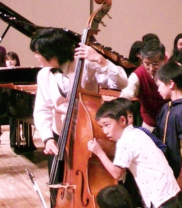 7DreqWWo8gsiVQIBKzkB.jpg?w=940&h=940