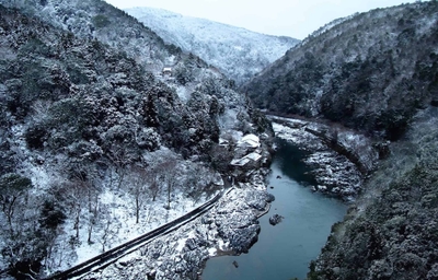 7DxuKODwaK3O98zM2iYh.jpg?w=940&h=940