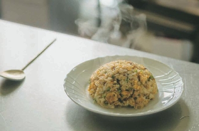 小学校3年生の時に初めて作った料理「カンコンばあばの炒飯」