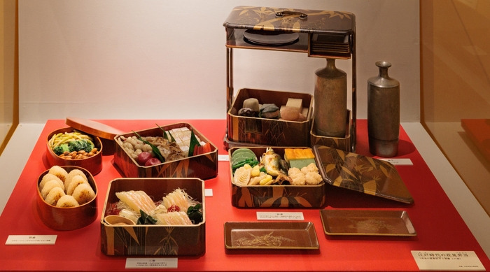 江戸時代の花見弁当 北区飛鳥山博物館蔵