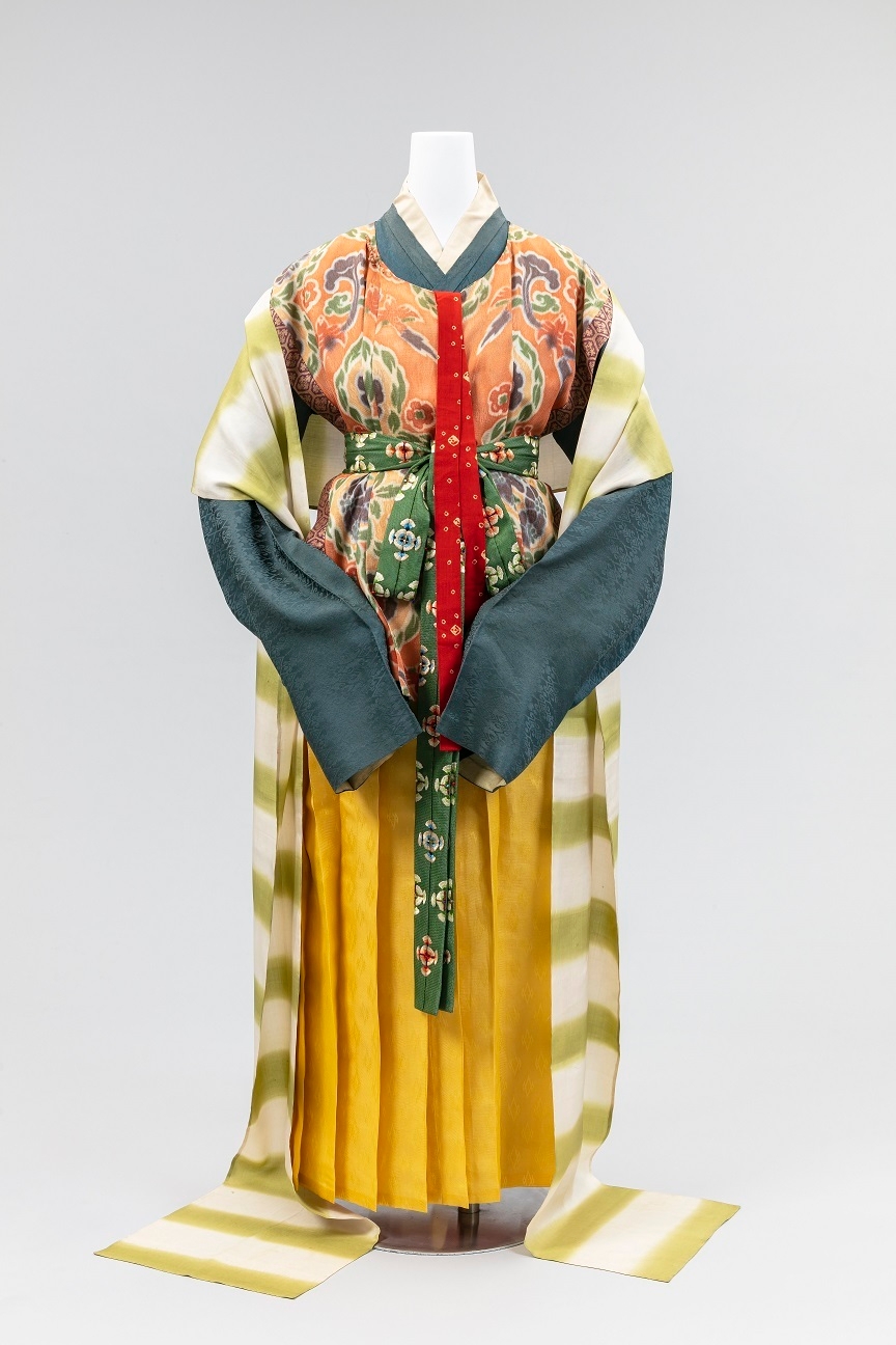 【中古】 衣服人類学 「日本人の装い文化」と２１世紀ファッション/啓文社（京都）/生活文化研究所 7QSNYB0zgRv0vkaTAcul.jpg