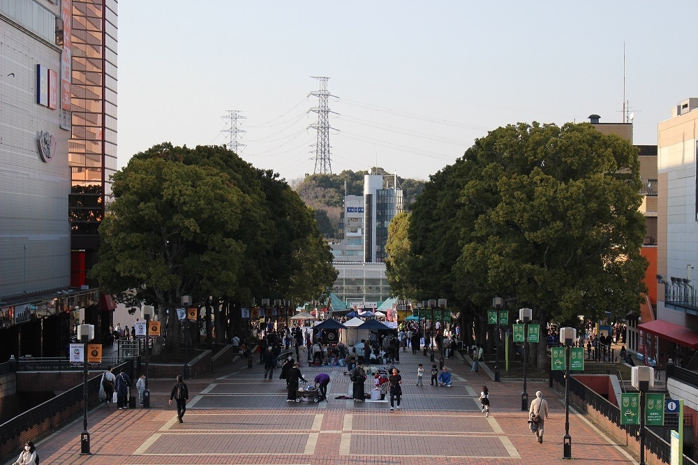 多摩センター駅全体写真