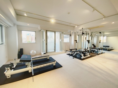 7YiNU8C9FfbTeRjSHtop.jpg?w=940&h=940