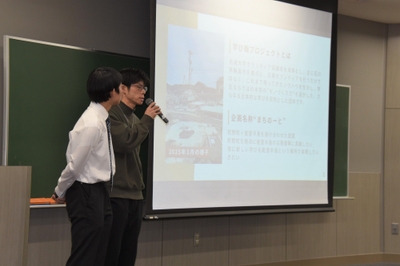 7aC2m0dkN7QOeATewA2C.jpg?w=940&h=940