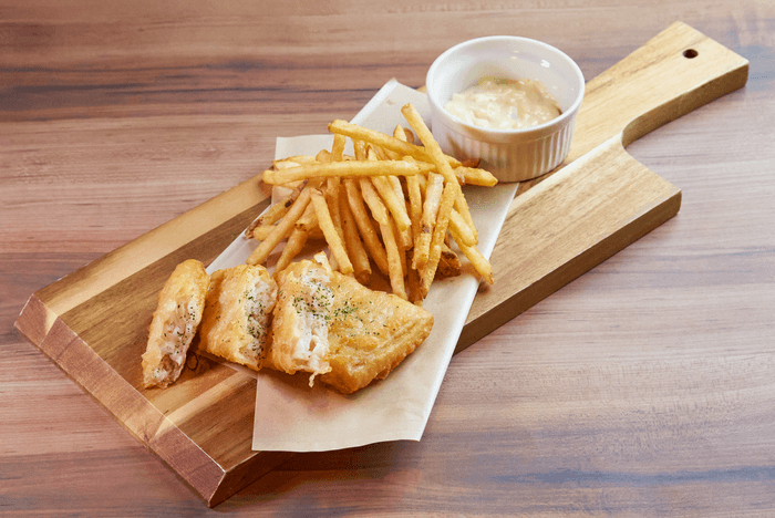 フィッシュ&チップス 990円(税込)