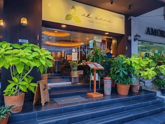 予約の取れないタイの人気マッサージ店「at ease」（アットイーズ）発、ホットパック＆アイマスクが累計1万個突破