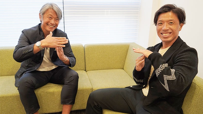 岡部(左)、丸山(右)ナビゲーター二人の 絶妙なコンビネーションは今年も健在。