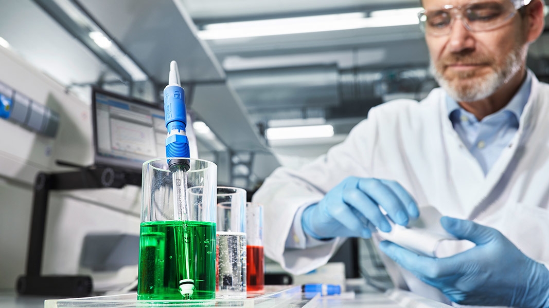 便利なラボ校正とプラグ&プレイ