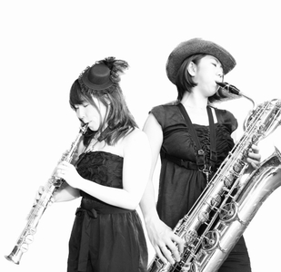 7rzafb9sKLAg64bzypgm.jpg?w=940&h=940