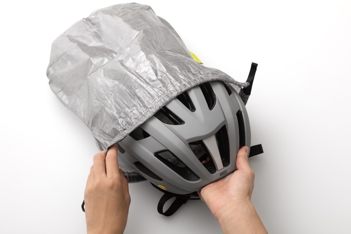 ヘルメットを収納