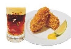 ヤキトリてっちゃん限定メニュー「黒ラベル<黒>+エビスプレミアムブラック&カキフライ」