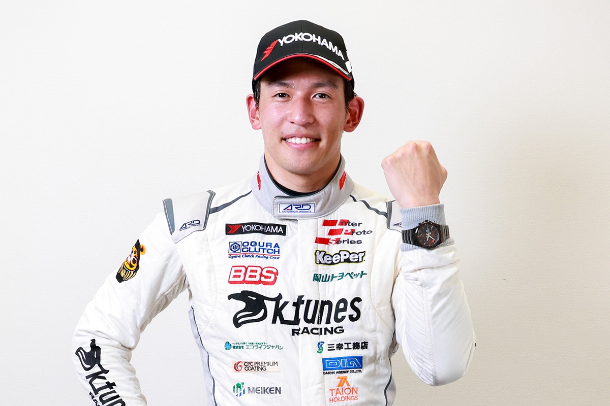 Car No.96 中山雄一選手