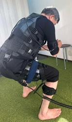 筋トレシニアが急増、タイパ重視のトレーニングが人気　 「電流スーツトレーニング」がシニアに好評、 体験会を4月23日開催
