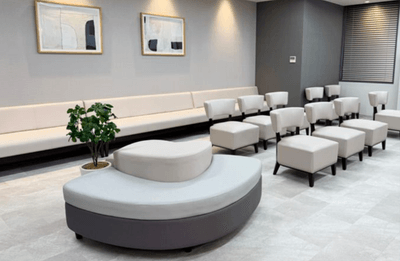 調剤薬局の家具納品事例