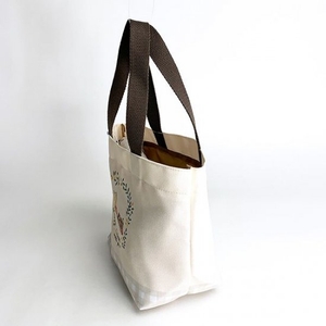 7ykxn2JcfvAb4CGiXJ0L.jpg?w=940&h=940